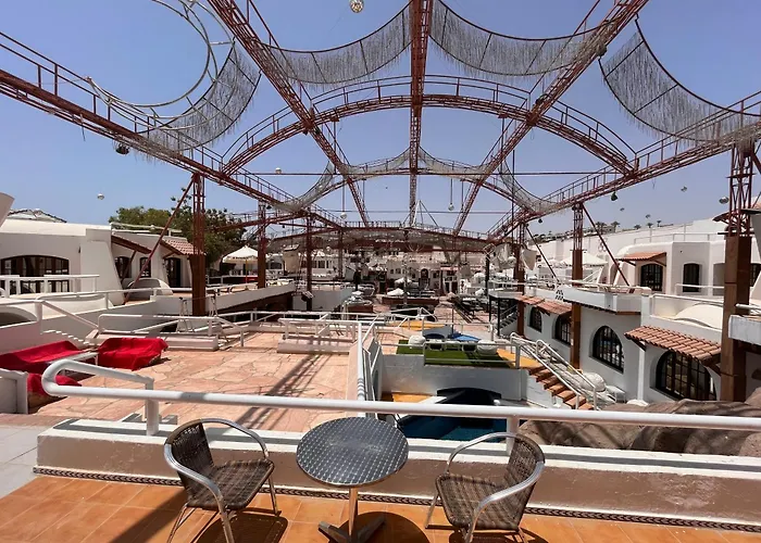 Sanafir - El Pacha - Adults Only Oda ve Kahvaltı 4*