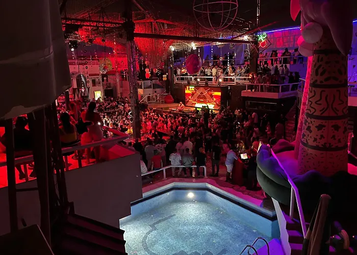 Oda ve Kahvaltı Sanafir - El Pacha - Adults Only