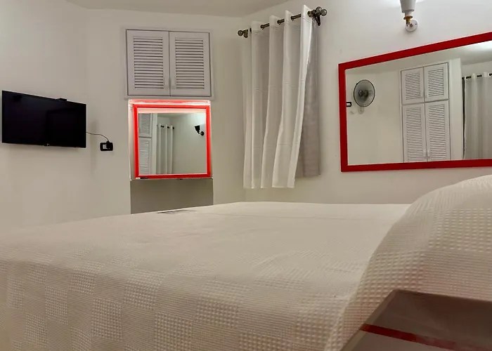 Sanafir - El Pacha - Adults Only Oda ve Kahvaltı 4*