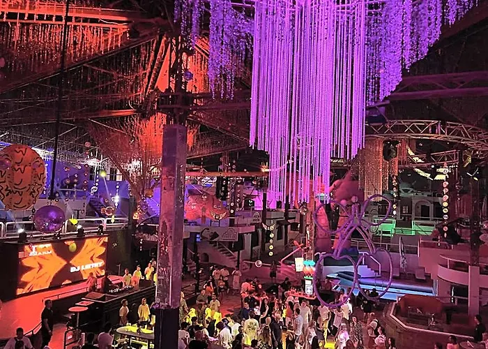 Sanafir - El Pacha - Adults Only Oda ve Kahvaltı Şarm El-Şeyh
